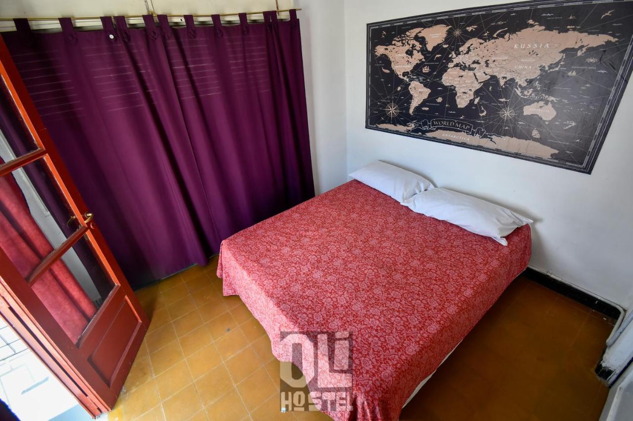 Oli Hostel سان رافاييل المظهر الخارجي الصورة